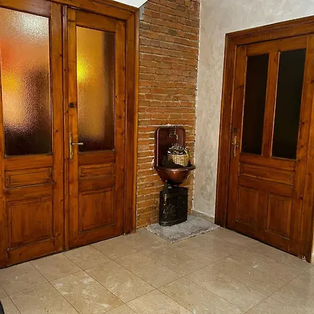 Vintage Luxury Old Apartment Brasov