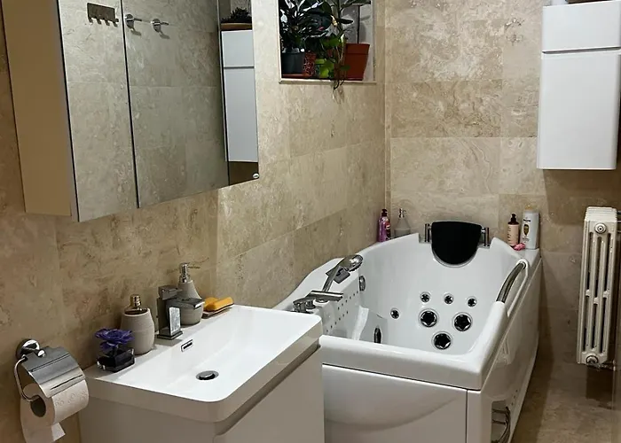 Vintage Luxury Old Apartament *