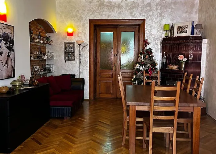 Vintage Luxury Old * Brasov